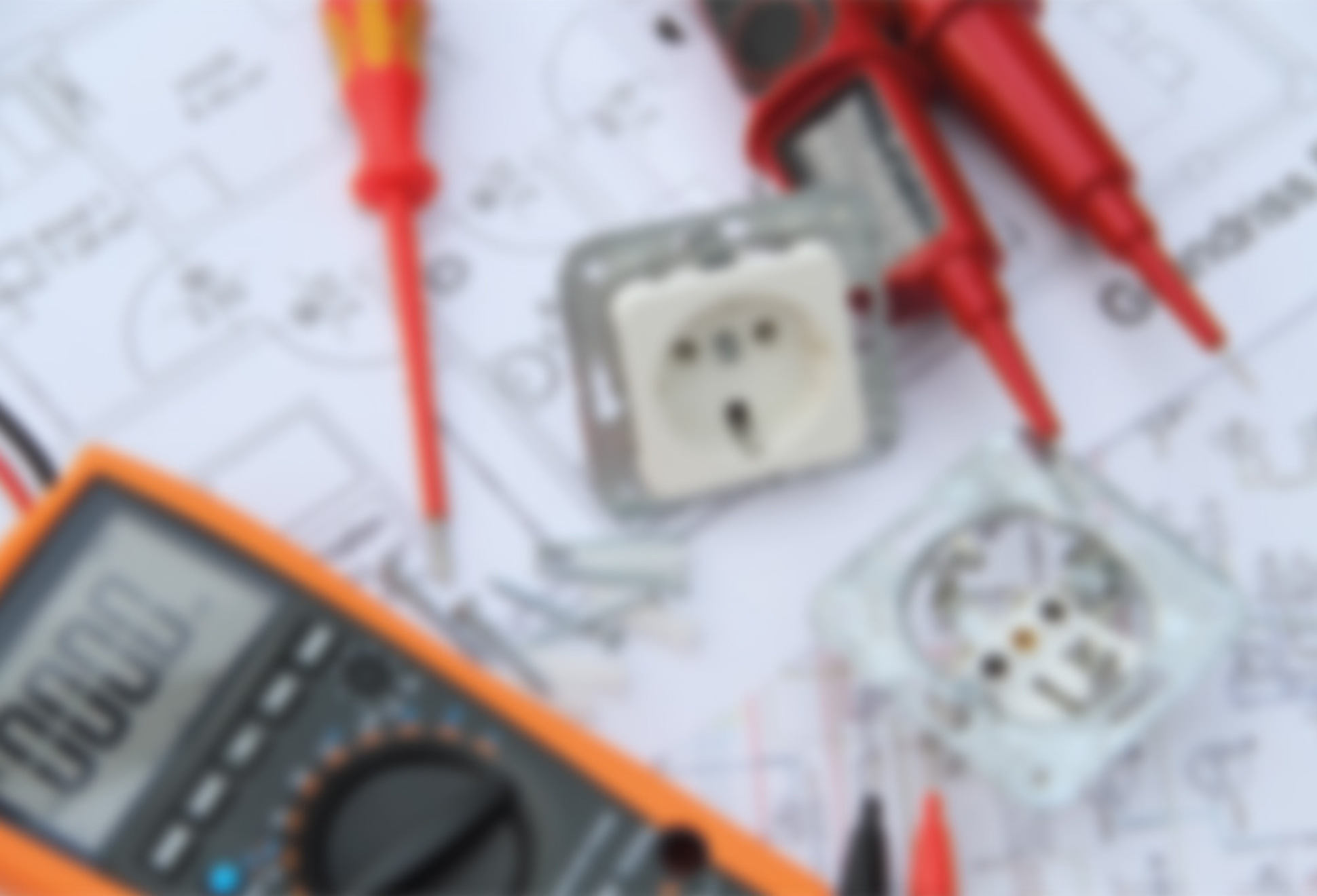Planung bei Elektrobau Izzy in Frankfurt am Main