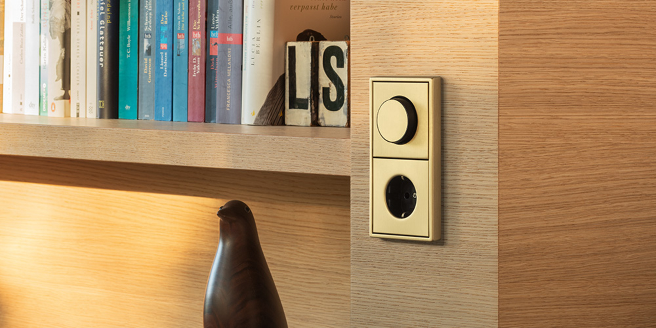 Drehdimmer-Abdeckungen bei Elektrobau Izzy in Frankfurt am Main